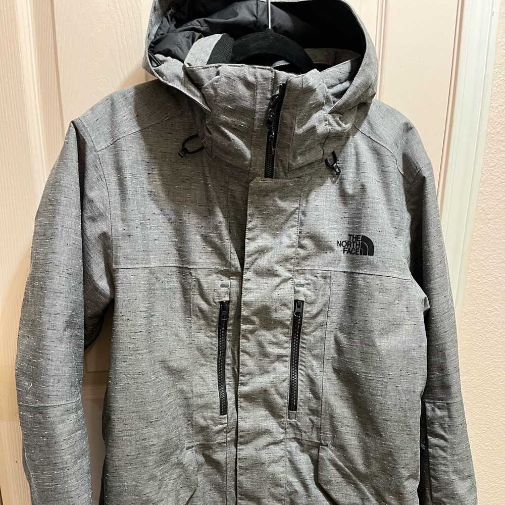 North Face Men’s Gray Hooded Parka